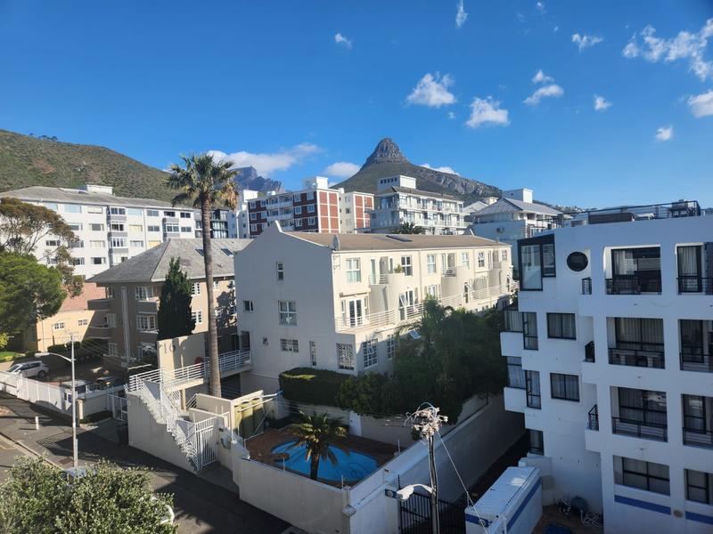 1 Bedroom Property for Sale in Sea Point Western Cape